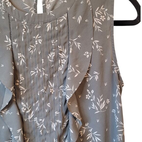 Ann Taylor Light Grey Floral Ruffle Blouse Size S - Picture 4 of 5